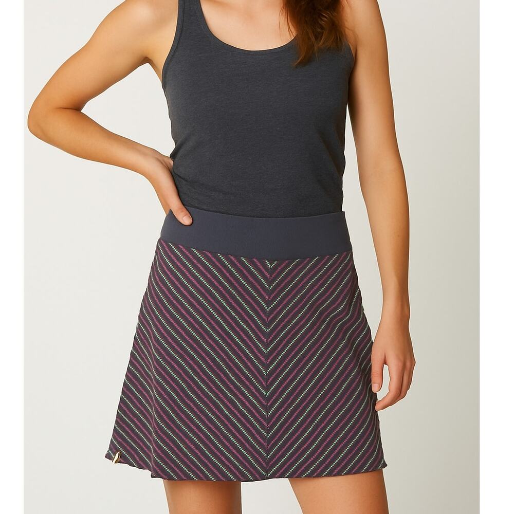 Lole Womens Large Skirt Stripe Gray Red White Cotton Nylon Stretch